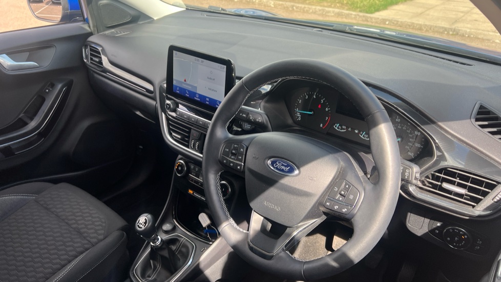 Ford Puma 1.0 EcoBoost Hybrid mHEV Titanium 5dr Petrol Hatchback - Image 11