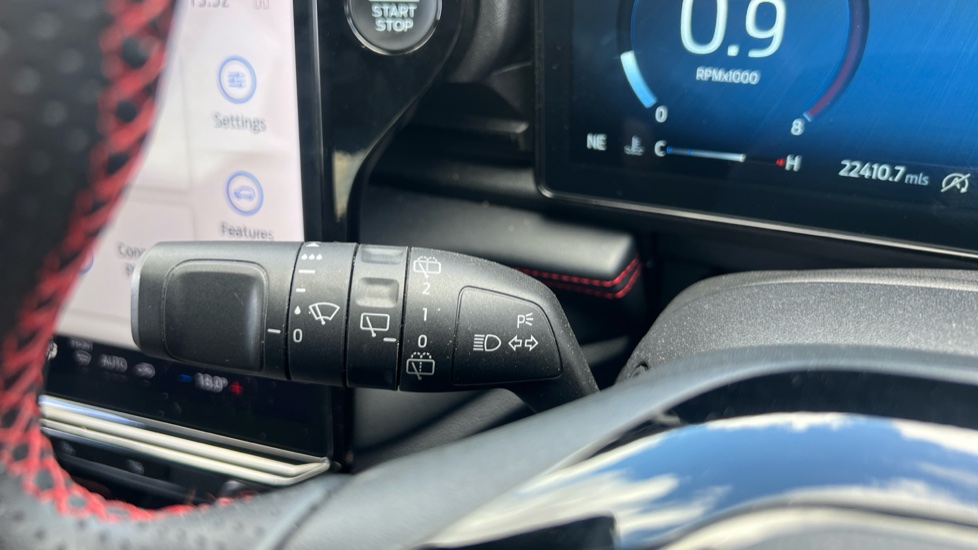 Ford Puma 1.0 EcoBoost Hybrid mHEV ST-Line X 5dr Petrol Hatchback - Image 23