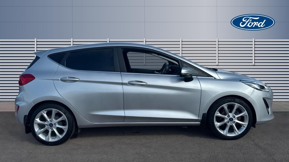 Ford Fiesta 1.0 EcoBoost Hybrid mHEV 125 Titanium X 5dr Petrol Hatchback - Image 5