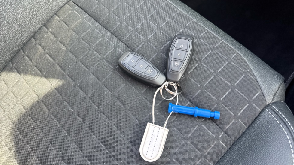 Ford Fiesta 1.0 EcoBoost Hybrid mHEV 125 Titanium X 5dr Petrol Hatchback - Image 20