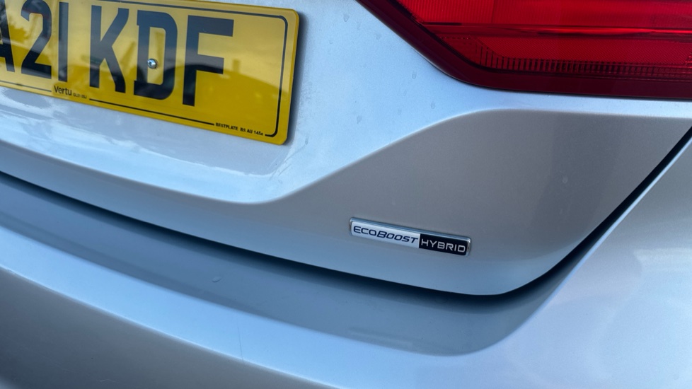 Ford Fiesta 1.0 EcoBoost Hybrid mHEV 125 Titanium X 5dr Petrol Hatchback - Image 21