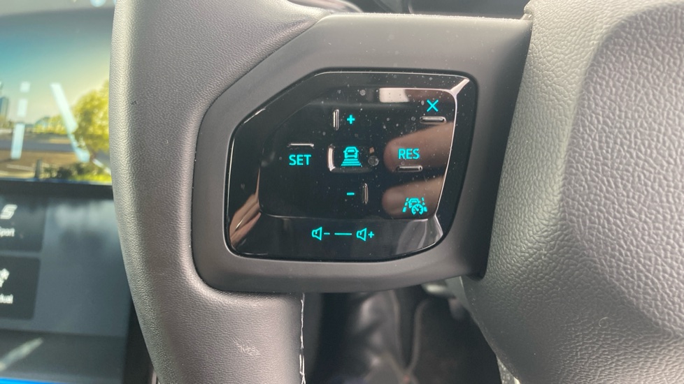 Ford Explorer 210kW Select 77kWh 5dr Auto Electric Estate - Image 28