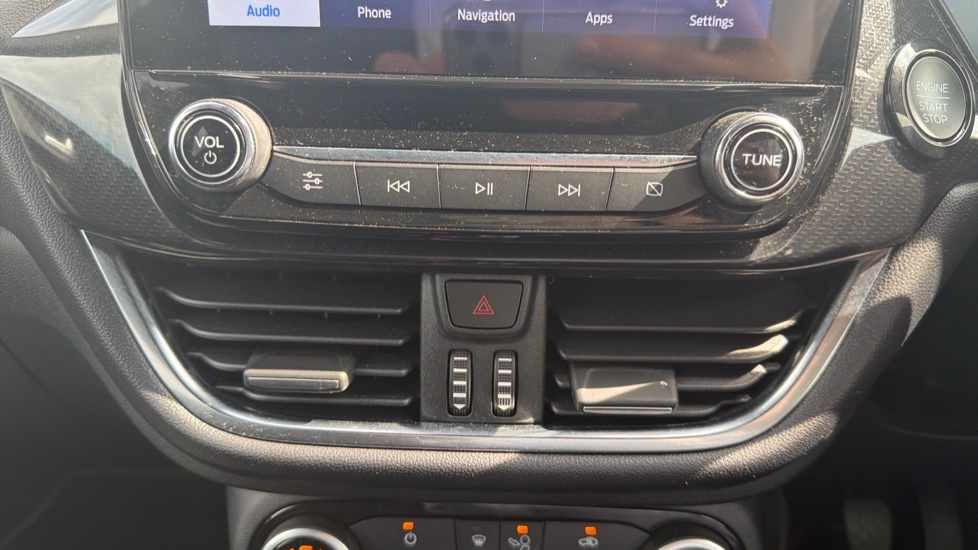 Ford Puma 1.0 EcoBoost Hybrid mHEV ST-Line 5dr Petrol Hatchback - Image 23