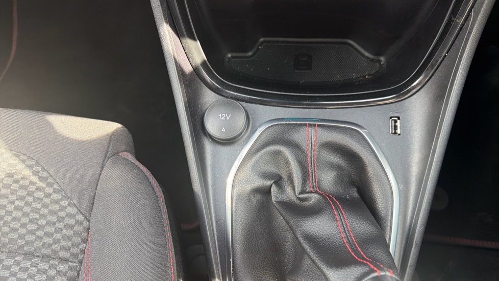 Ford Puma 1.0 EcoBoost Hybrid mHEV ST-Line 5dr Petrol Hatchback - Image 26