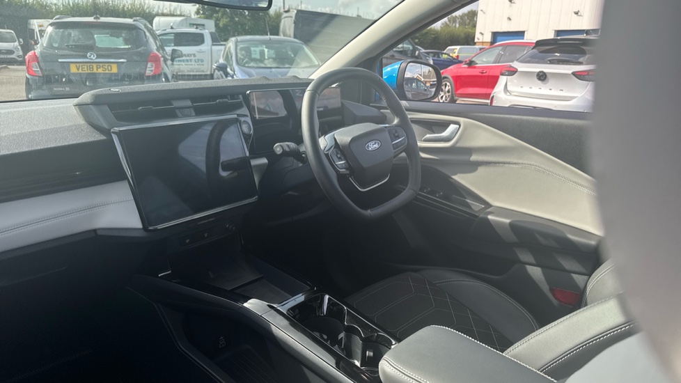 Ford Puma 123kW Premium 43kWh 5dr Auto Electric Hatchback - Image 9