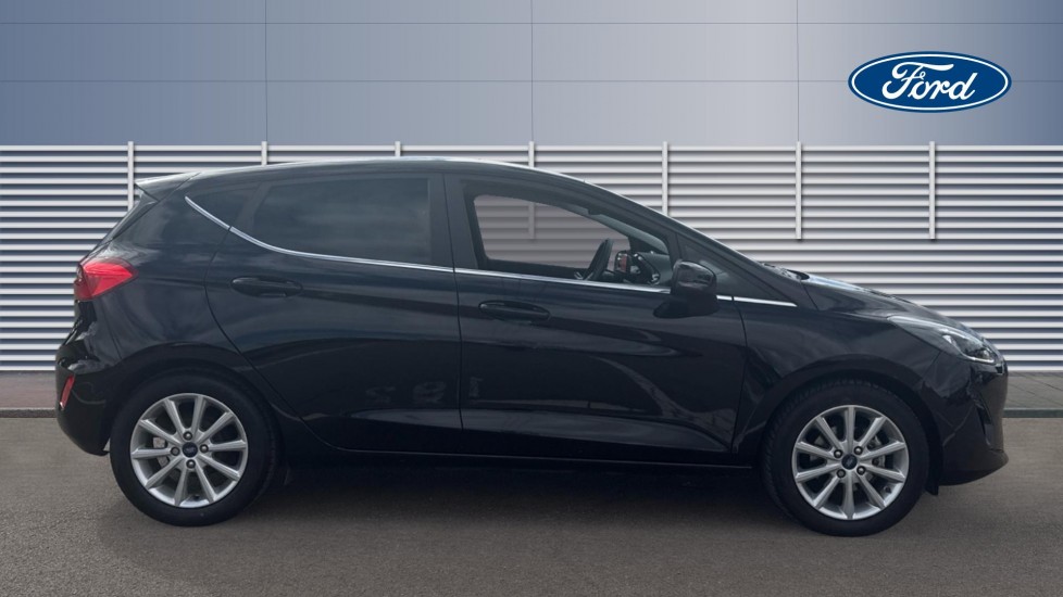 Ford Fiesta 1.0 EcoBoost Titanium 5dr Petrol Hatchback - Image 5