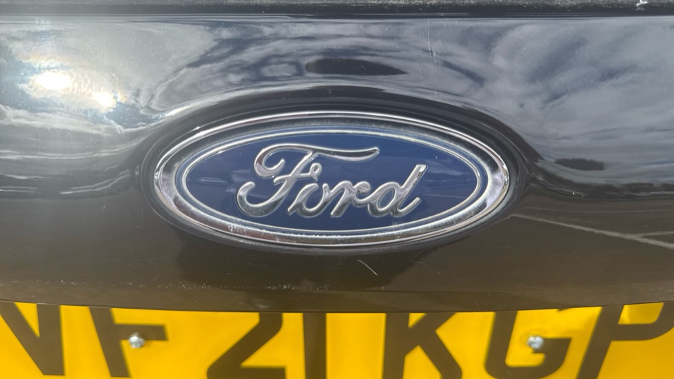 Ford Fiesta 1.0 EcoBoost Titanium 5dr Petrol Hatchback - Image 25