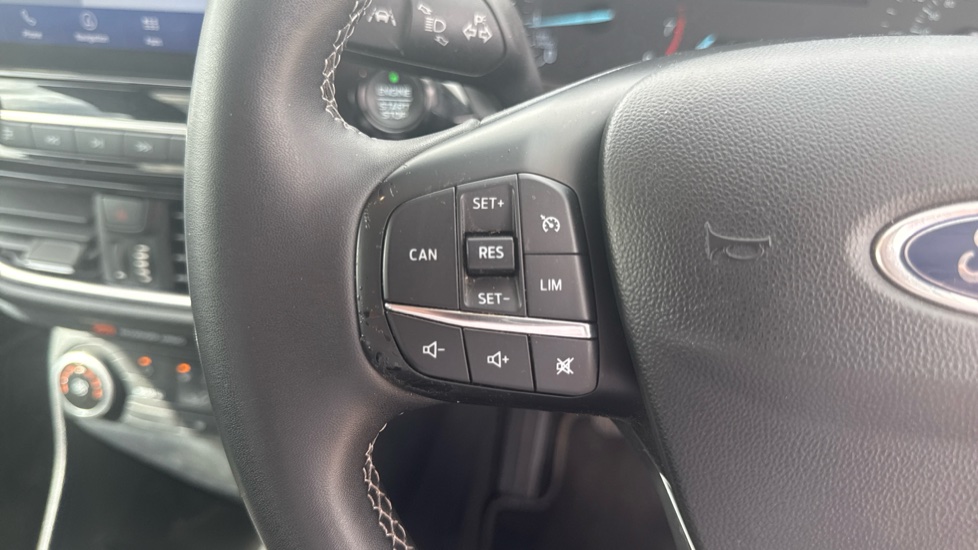 Ford Fiesta 1.0 EcoBoost Titanium 5dr Petrol Hatchback - Image 40
