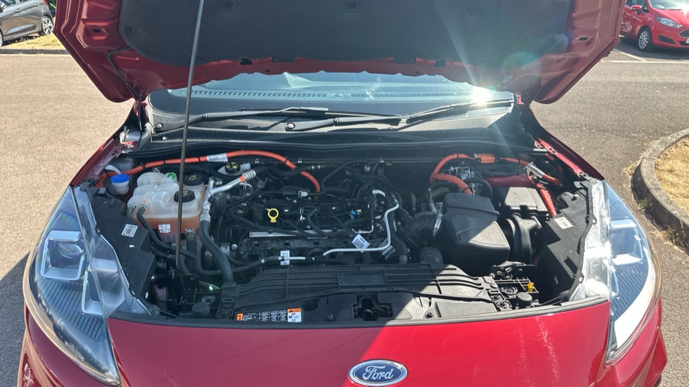 Ford Kuga 2.5 PHEV ST-Line X Edition 5dr CVT Estate - Image 8