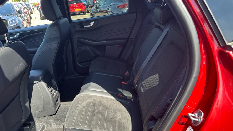 Ford Kuga 2.5 PHEV ST-Line X Edition 5dr CVT Estate - Image 16