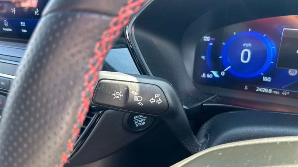 Ford Kuga 2.5 PHEV ST-Line X Edition 5dr CVT Estate - Image 28