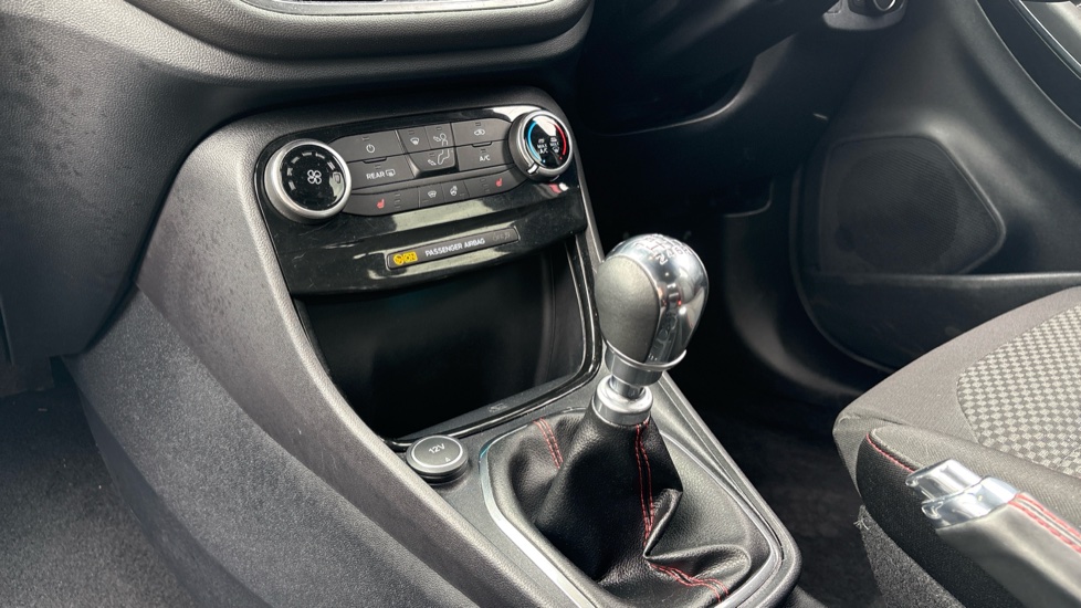 Ford Puma 1.0 EcoBoost ST-Line 5dr Petrol Hatchback - Image 13