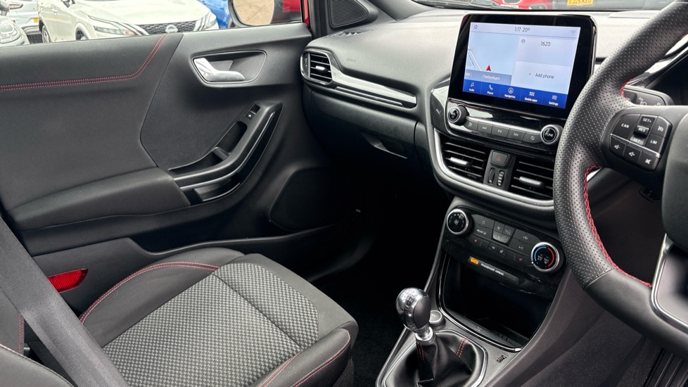 Ford Puma 1.0 EcoBoost ST-Line 5dr Petrol Hatchback - Image 14
