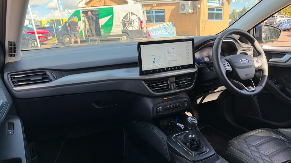 Ford Focus 1.0 EcoBoost Hybrid mHEV Titanium X 5dr Petrol Hatchback - Image 9