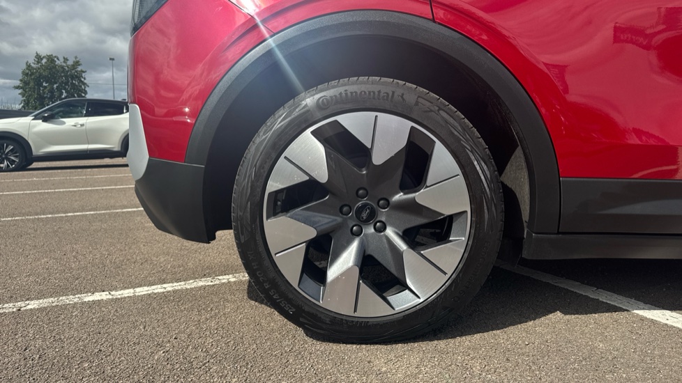 Ford Explorer 210kW Premium 77kWh 5dr Auto Electric Estate - Image 7