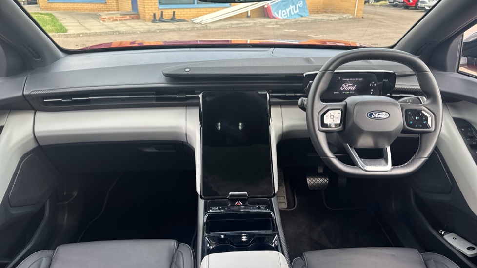 Ford Explorer 210kW Premium 77kWh 5dr Auto Electric Estate - Image 10
