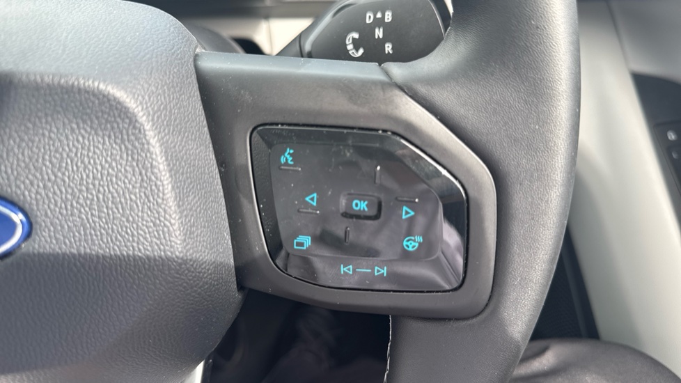 Ford Explorer 210kW Premium 77kWh 5dr Auto Electric Estate - Image 33