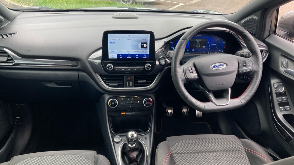 Ford Puma 1.0 EcoBoost Hybrid mHEV ST-Line 5dr Petrol Hatchback - Image 10