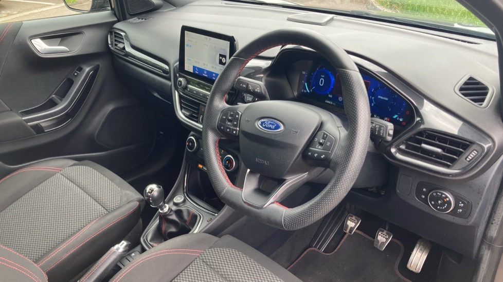 Ford Puma 1.0 EcoBoost Hybrid mHEV ST-Line 5dr Petrol Hatchback - Image 11