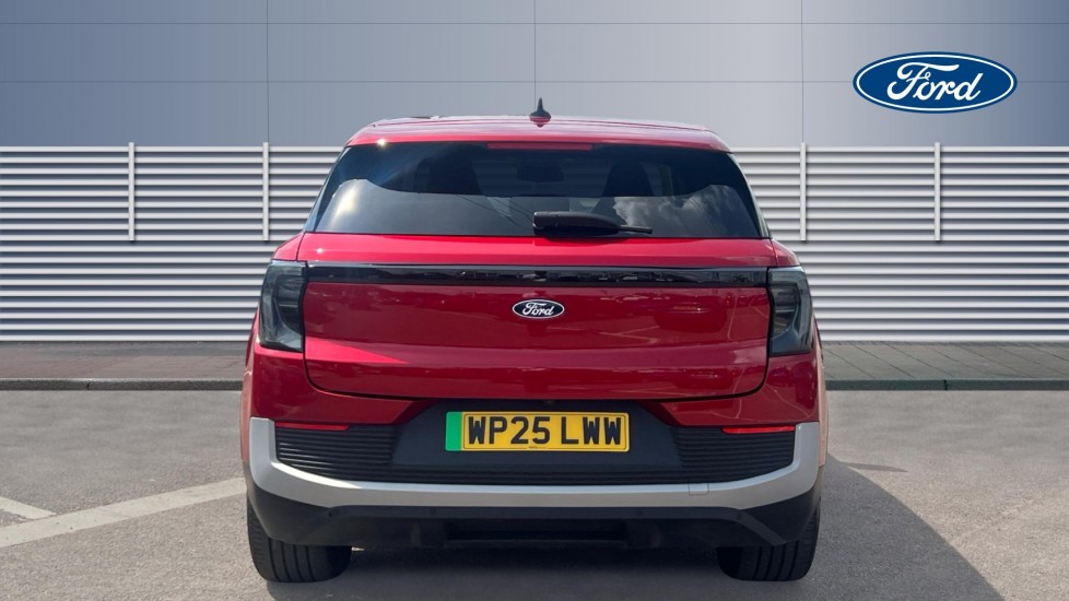 Ford Explorer 210kW Select 77kWh 5dr Auto Electric Estate - Image 6