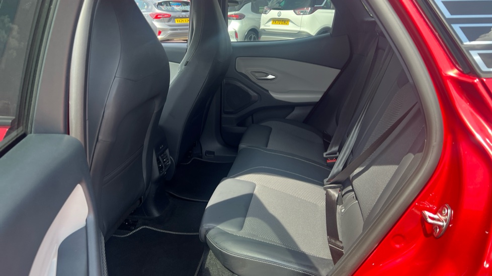 Ford Explorer 210kW Select 77kWh 5dr Auto Electric Estate - Image 16