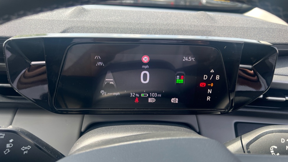 Ford Explorer 210kW Select 77kWh 5dr Auto Electric Estate - Image 18