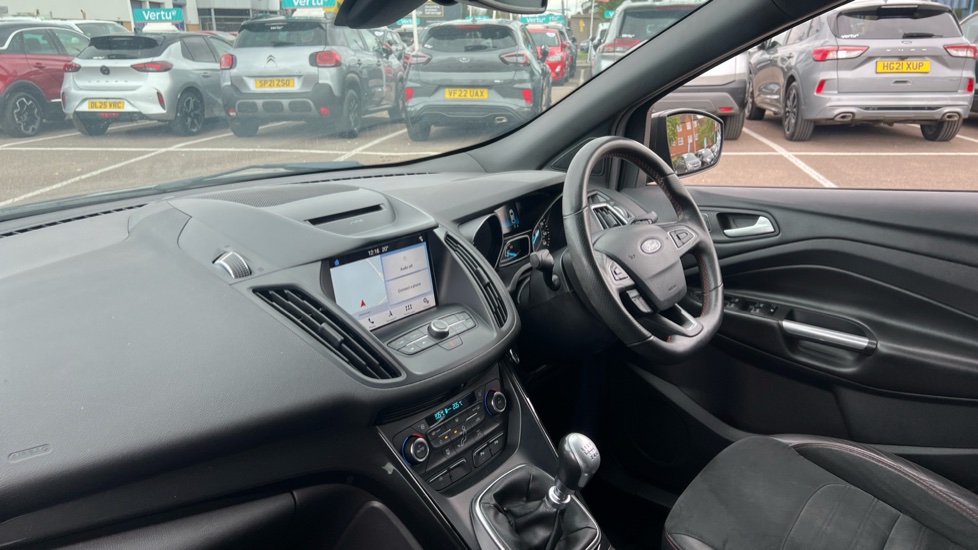 Ford Kuga 2.0 TDCi 180 ST-Line 5dr Diesel Estate - Image 9