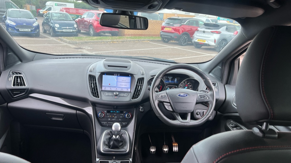Ford Kuga 2.0 TDCi 180 ST-Line 5dr Diesel Estate - Image 10