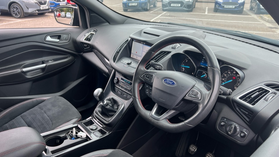 Ford Kuga 2.0 TDCi 180 ST-Line 5dr Diesel Estate - Image 11