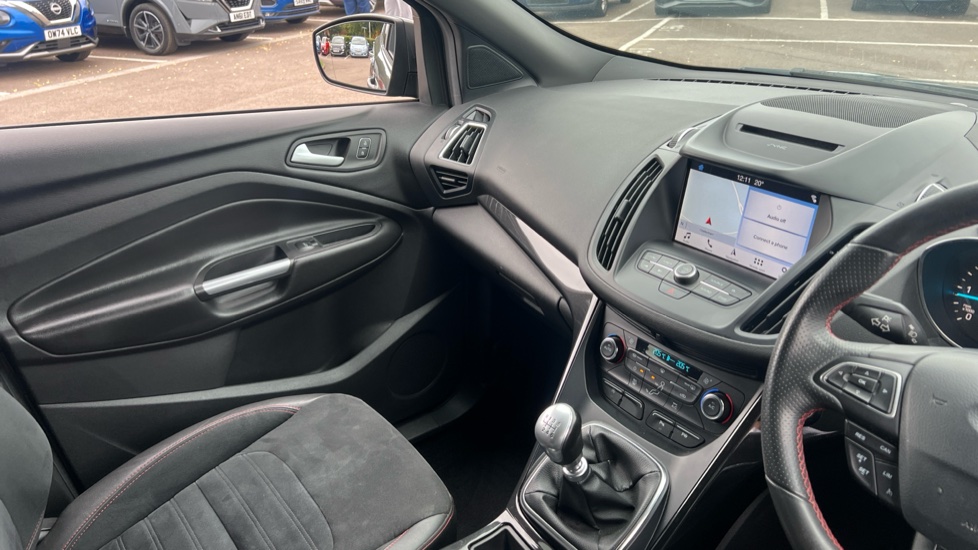 Ford Kuga 2.0 TDCi 180 ST-Line 5dr Diesel Estate - Image 14