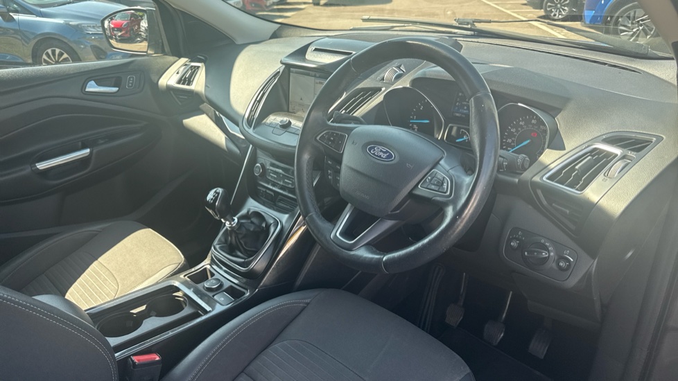 Ford Kuga 2.0 TDCi Titanium Edition 5dr 2WD Diesel Estate - Image 11