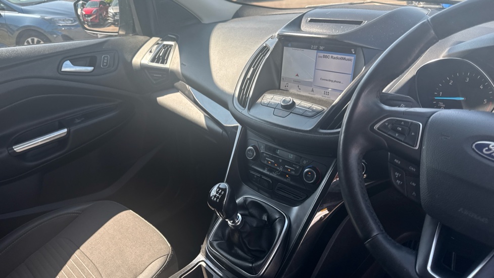 Ford Kuga 2.0 TDCi Titanium Edition 5dr 2WD Diesel Estate - Image 14
