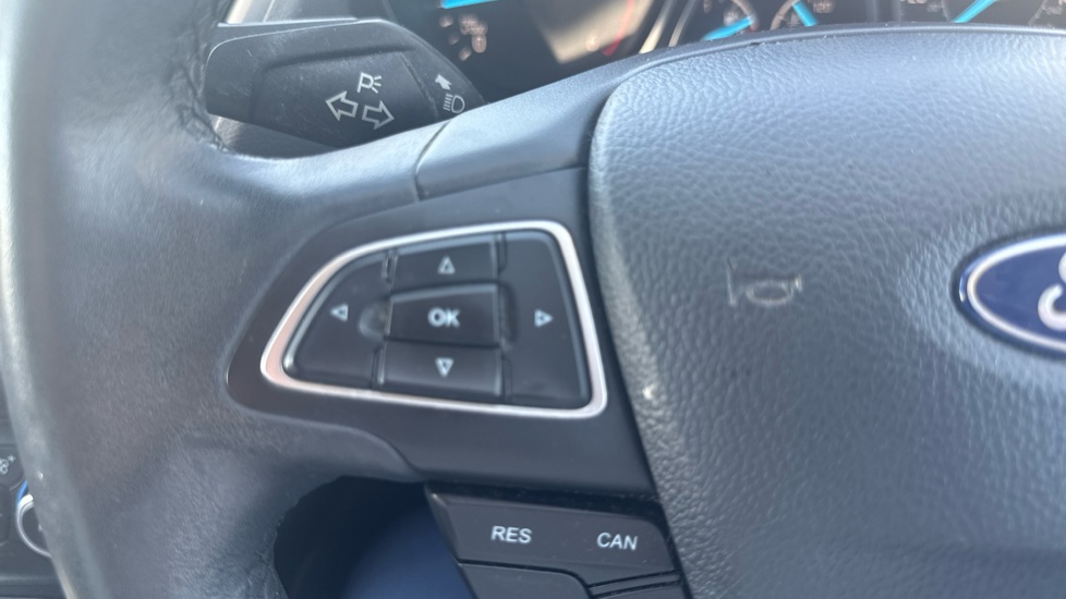 Ford Kuga 2.0 TDCi Titanium Edition 5dr 2WD Diesel Estate - Image 21