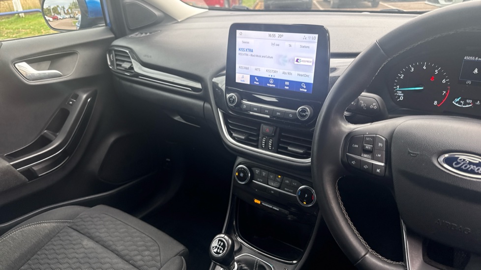 Ford Puma 1.0 EcoBoost Hybrid mHEV Titanium 5dr Petrol Hatchback - Image 14