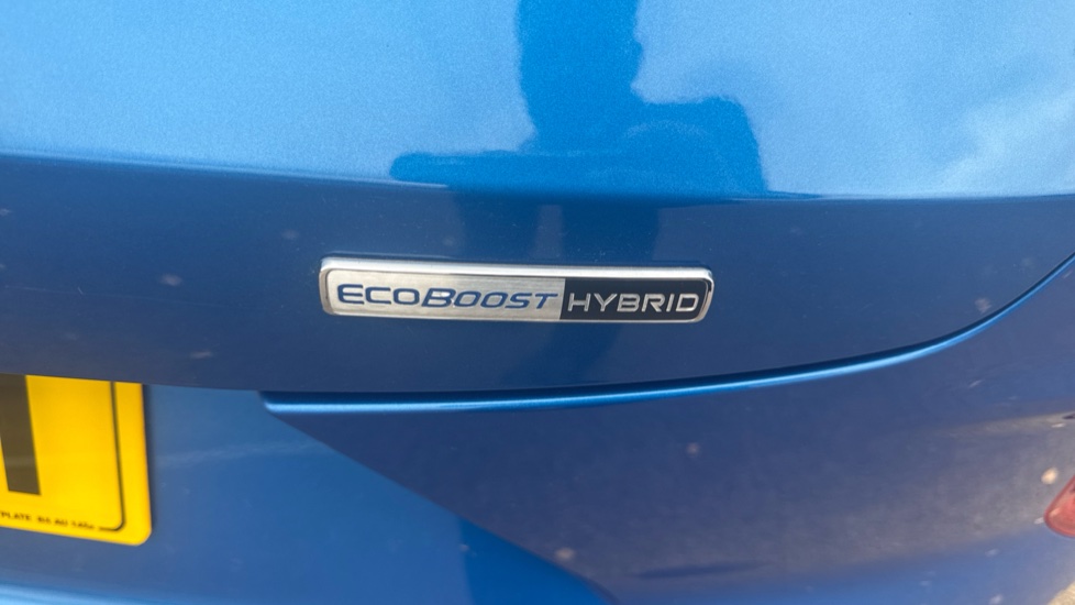 Ford Puma 1.0 EcoBoost Hybrid mHEV Titanium 5dr Petrol Hatchback - Image 24