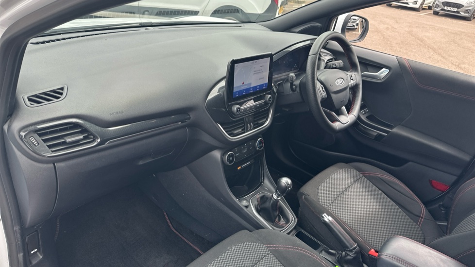 Ford Puma 1.0 EcoBoost Hybrid mHEV ST-Line 5dr Petrol Hatchback - Image 9