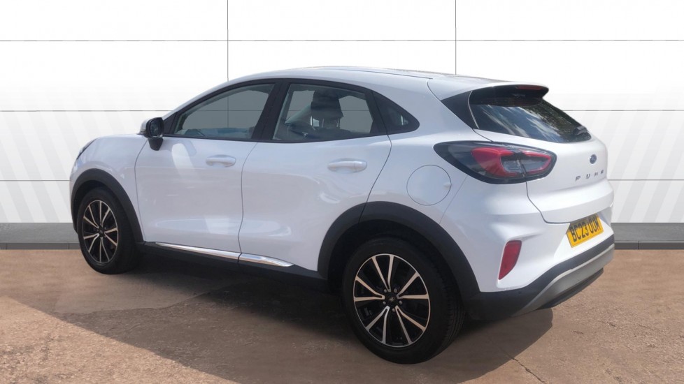 Ford Puma 1.0 EcoBoost Hybrid mHEV Titanium 5dr Petrol Hatchback - Image 2