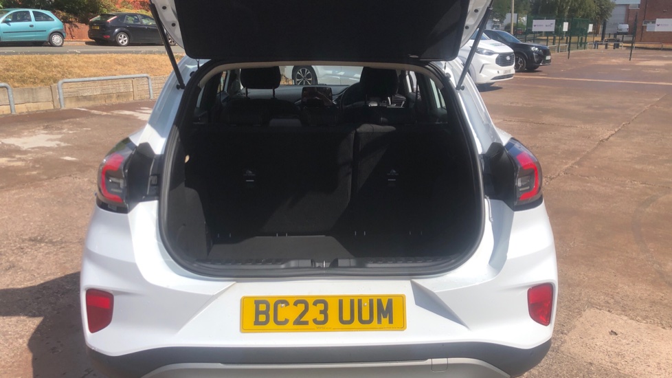 Ford Puma 1.0 EcoBoost Hybrid mHEV Titanium 5dr Petrol Hatchback - Image 4