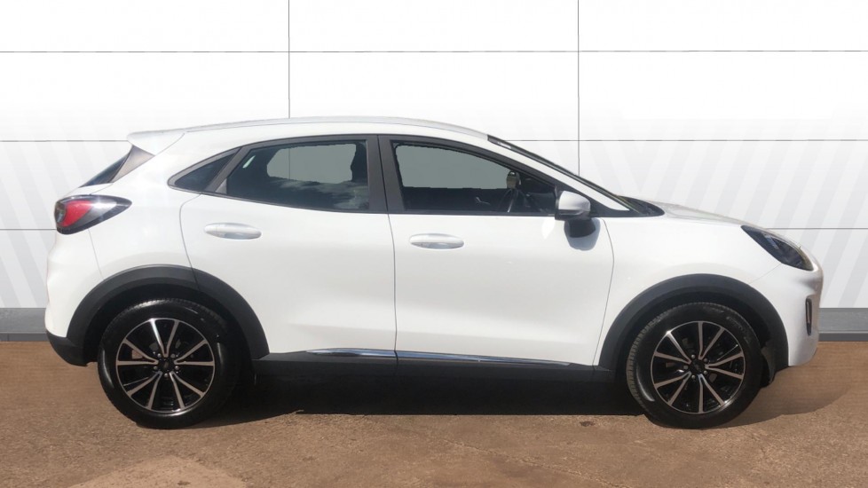 Ford Puma 1.0 EcoBoost Hybrid mHEV Titanium 5dr Petrol Hatchback - Image 5