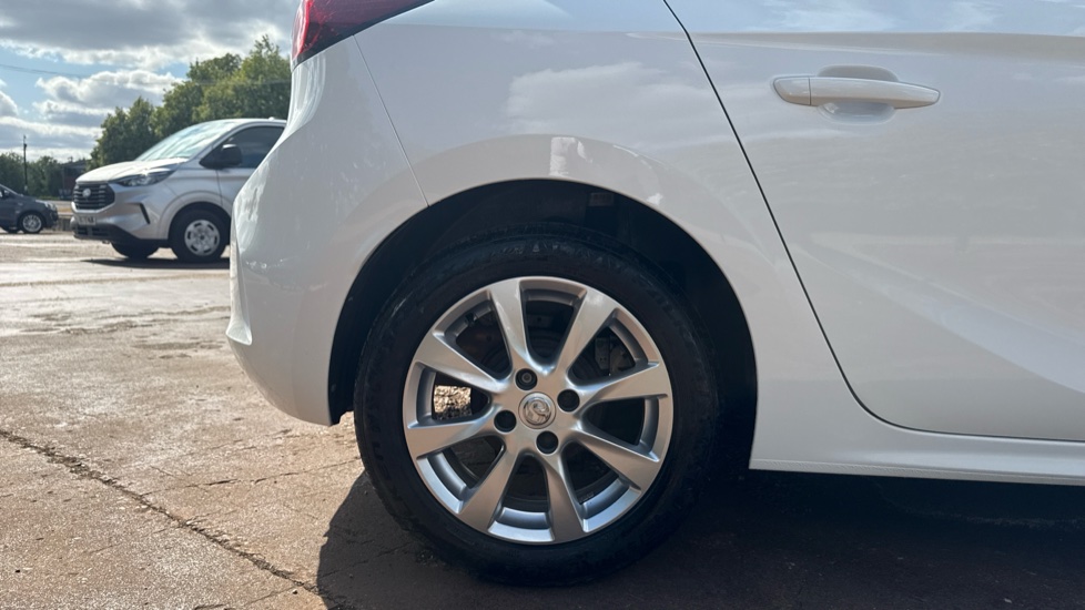 Vauxhall Corsa 1.2 SE Edition 5dr Petrol Hatchback - Image 7