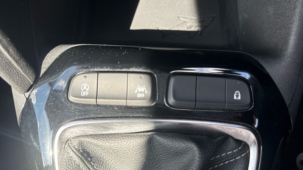 Vauxhall Corsa 1.2 SE Edition 5dr Petrol Hatchback - Image 29