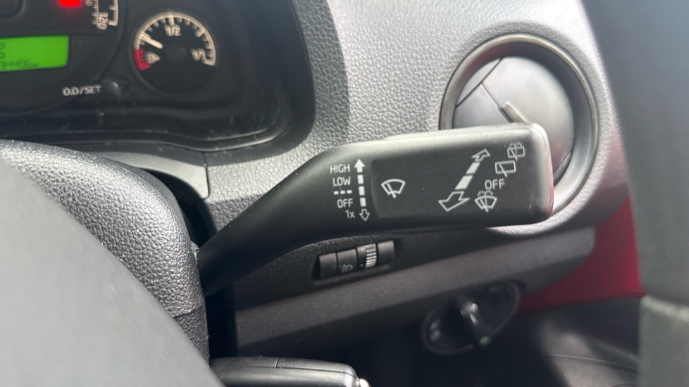 Skoda CITIGO 1.0 MPI Colour Edition 3dr Petrol Hatchback - Image 25