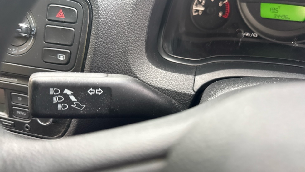 Skoda CITIGO 1.0 MPI Colour Edition 3dr Petrol Hatchback - Image 26