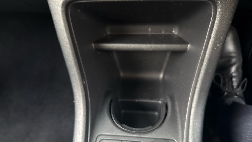 Skoda CITIGO 1.0 MPI Colour Edition 3dr Petrol Hatchback - Image 27