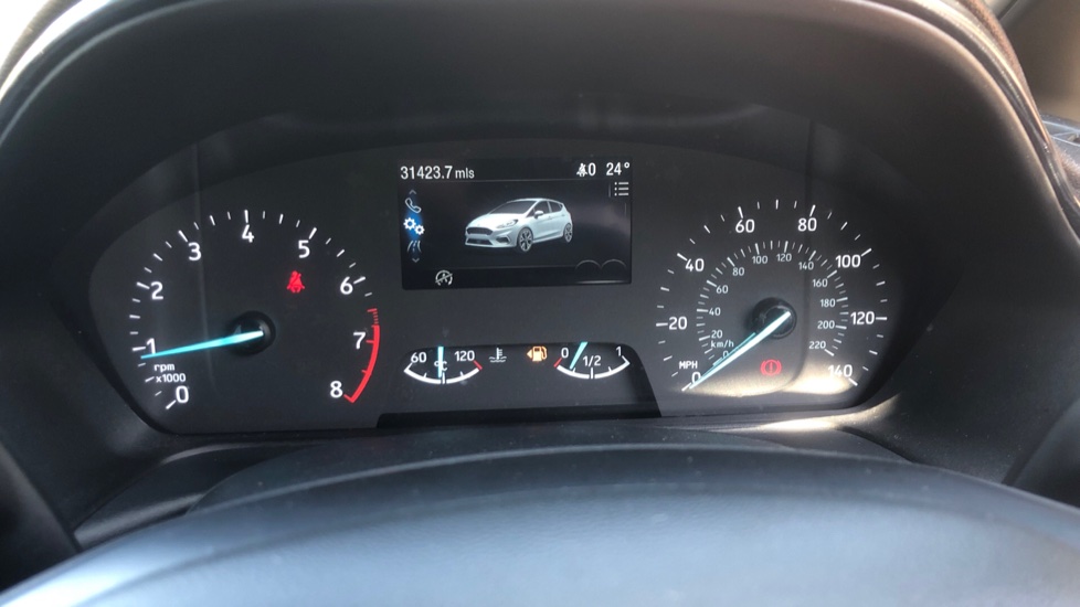 Ford Fiesta 1.0 EcoBoost Hybrid mHEV 125 ST-Line X Edition 5dr Petrol Hatchback - Image 18
