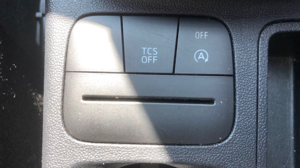 Ford Fiesta 1.0 EcoBoost Hybrid mHEV 125 ST-Line X Edition 5dr Petrol Hatchback - Image 24