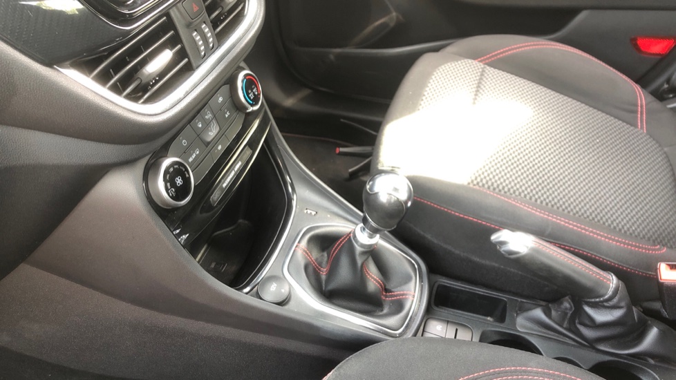 Ford Puma 1.0 EcoBoost Hybrid mHEV ST-Line 5dr Petrol Hatchback - Image 13