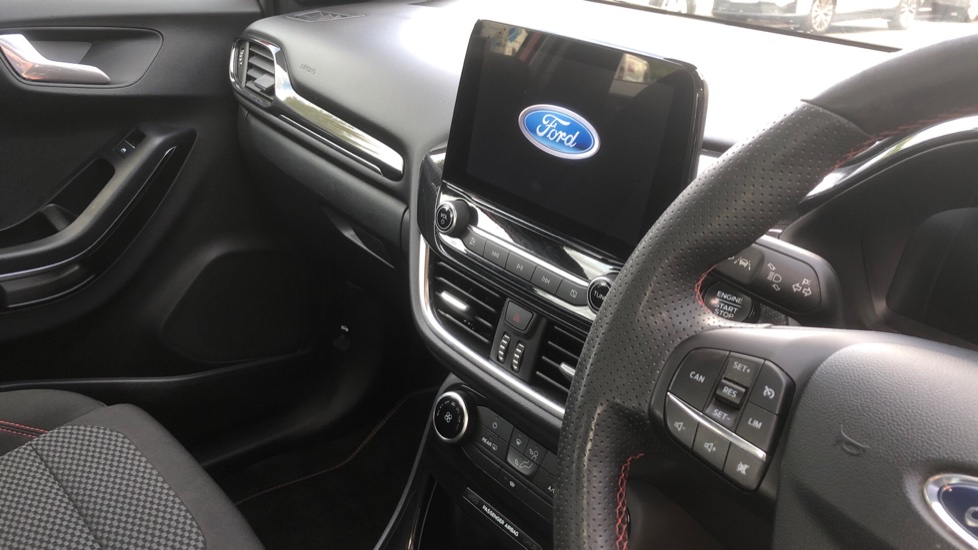 Ford Puma 1.0 EcoBoost Hybrid mHEV ST-Line 5dr Petrol Hatchback - Image 14
