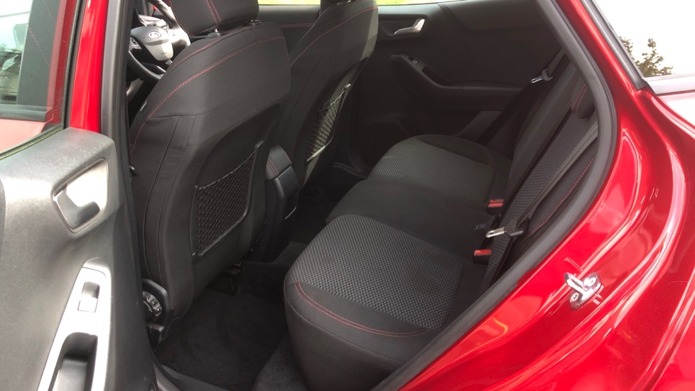 Ford Puma 1.0 EcoBoost Hybrid mHEV ST-Line 5dr Petrol Hatchback - Image 16