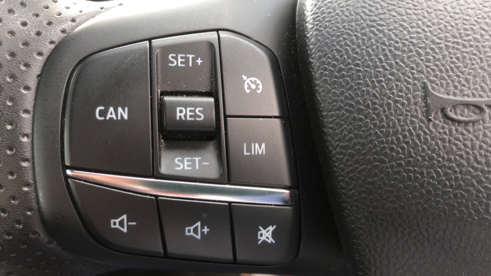 Ford Puma 1.0 EcoBoost Hybrid mHEV ST-Line 5dr Petrol Hatchback - Image 21